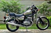 1995 Jawa 350 Chopper photo